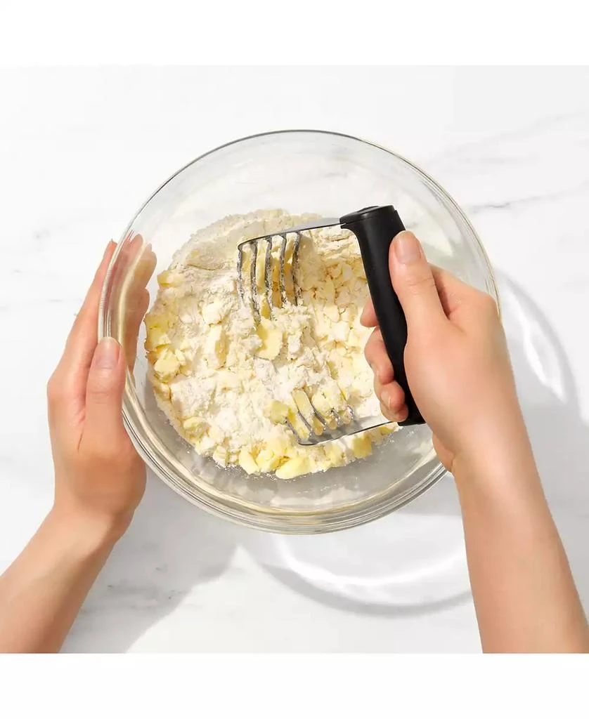 商品OXO|Stainless Steel Dough Blender with Blades,价格¥111,第3张图片详细描述