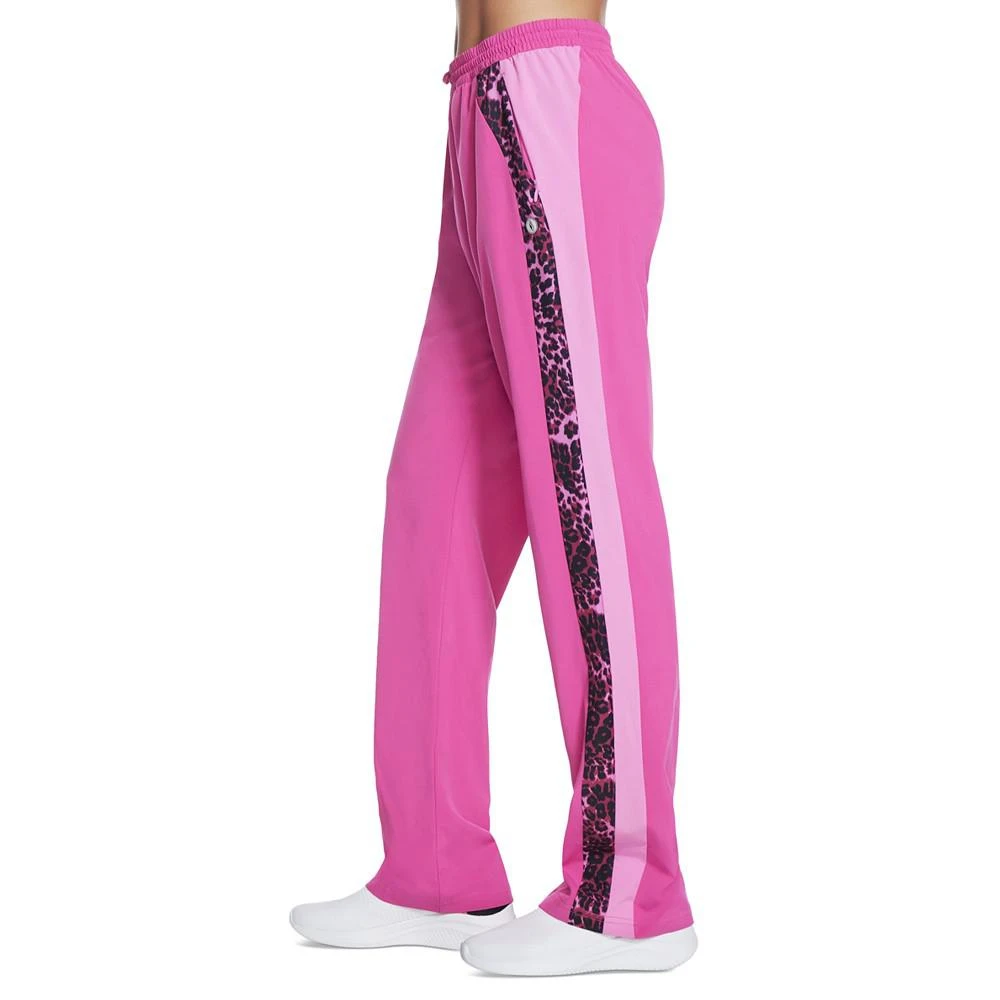 商品SKECHERS|Women's DVF SKECHWEAVE™ Snow Cheetah Track Pants,价格¥441,第3张图片详细描述
