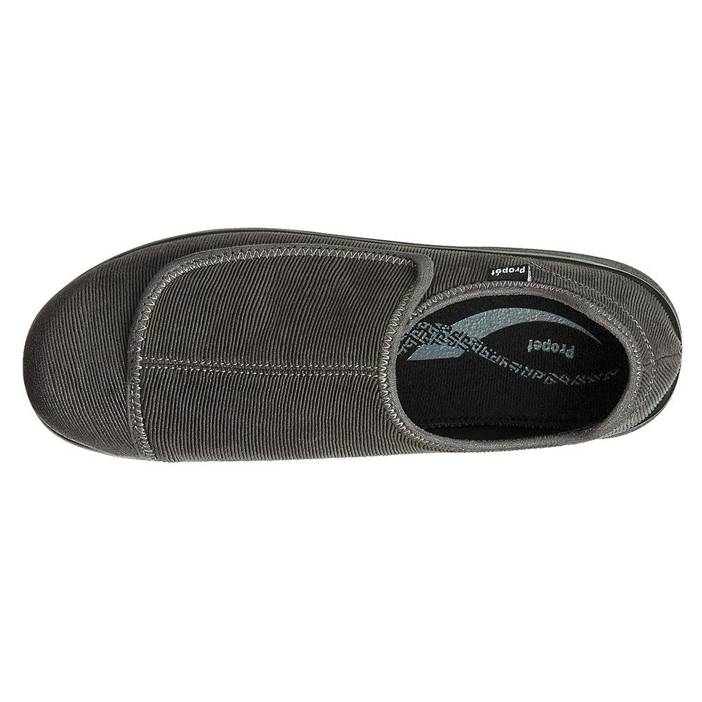 Cush 'N Foot Slip On Slippers 商品