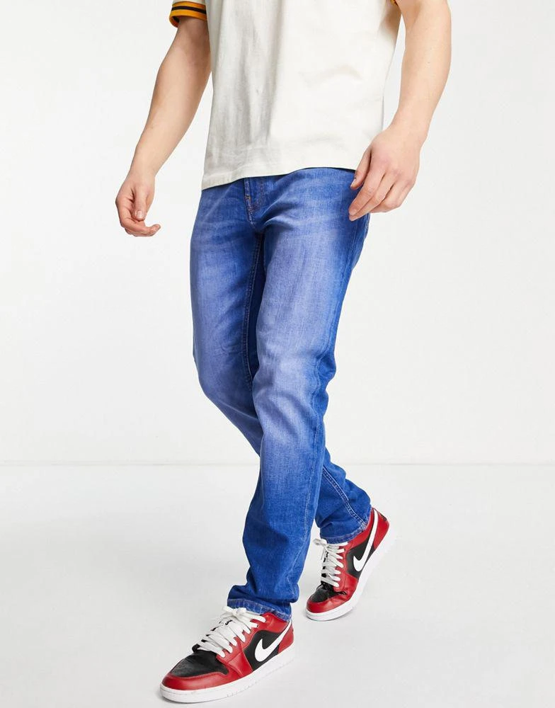 商品Burton Menswear|Burton slim fit jeans in light blue - LBLUE,价格¥269,第1张图片