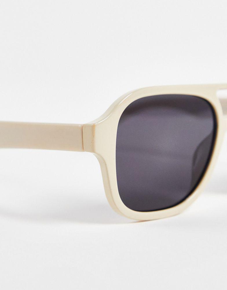 ASOS DESIGN navigator sunglasses in ecru with smoke lens - BEIGE商品第3张图片规格展示