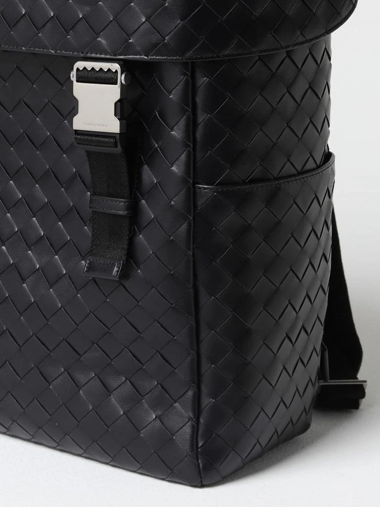 商品Bottega Veneta|Bottega Veneta backpack in woven leather,价格¥32844,第4张图片详细描述