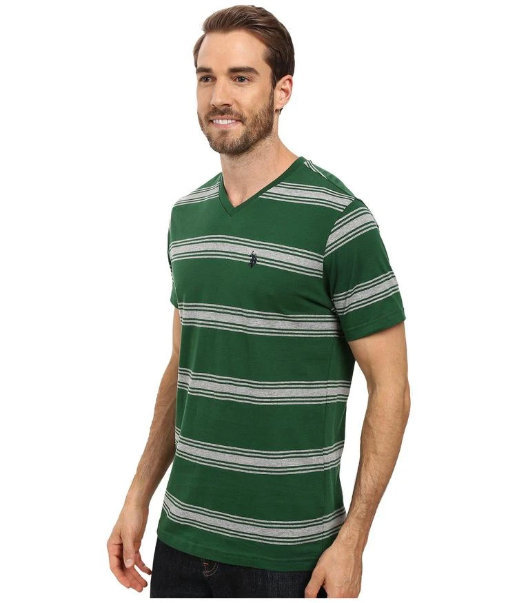 商品U.S. POLO ASSN.|Balanced Striped V-Neck T-Shirt,价格¥211,第2张图片详细描述