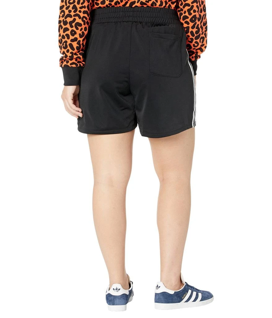 商品Adidas|Plus Size 3-Stripes Shorts,价格¥121,第2张图片详细描述