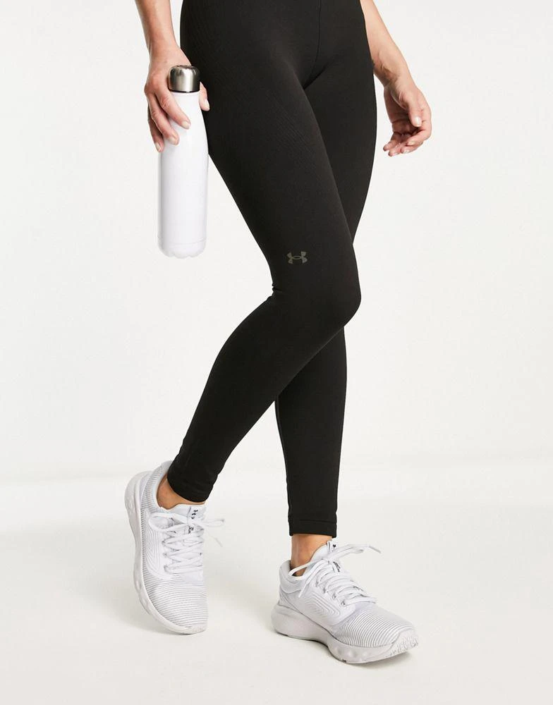 商品Under Armour|Under Armour Charged Vantage 2 trainers in grey,价格¥373,第4张图片详细描述