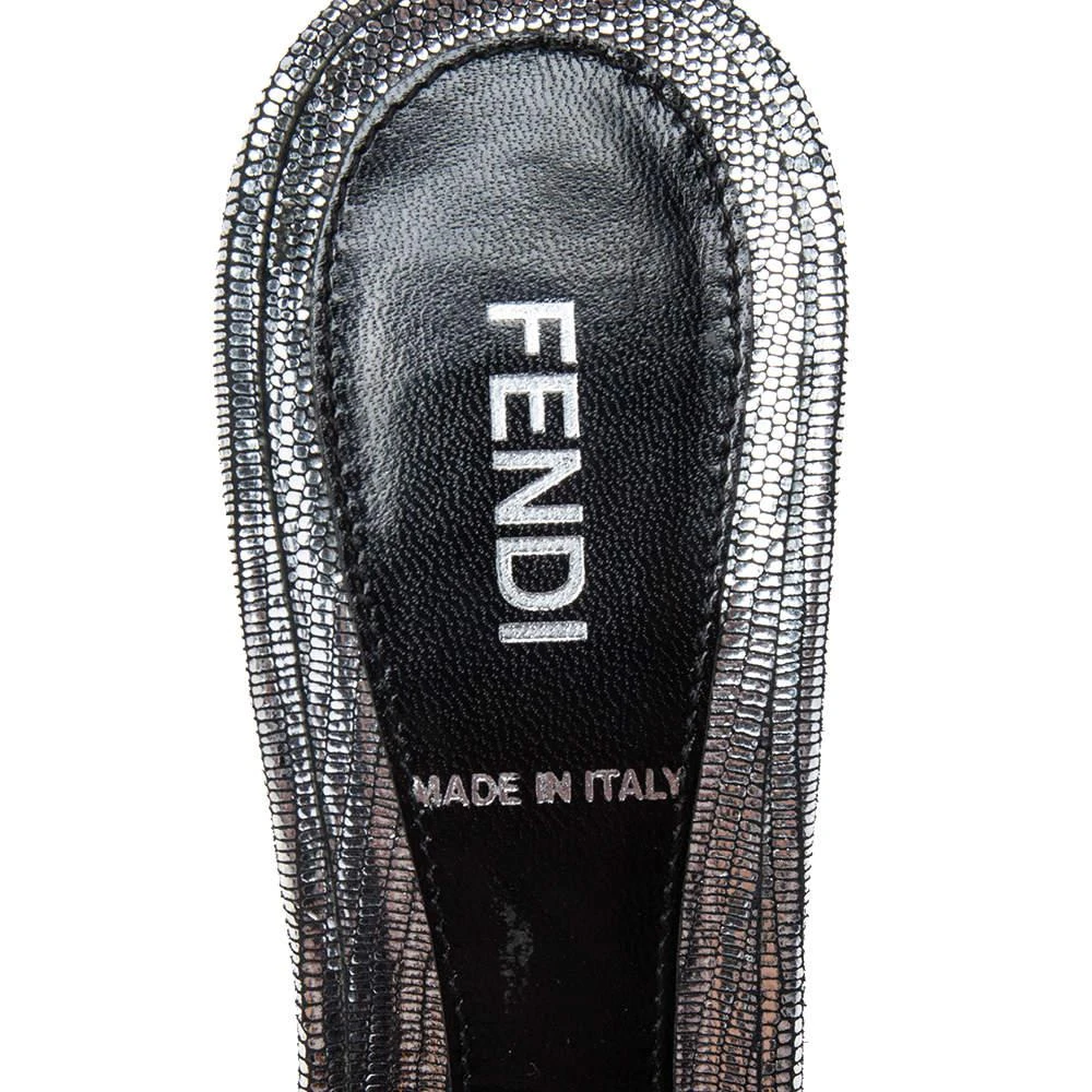 Fendi Silver Texture Leather Crystal Logo Embellished Sandals Size 36 商品
