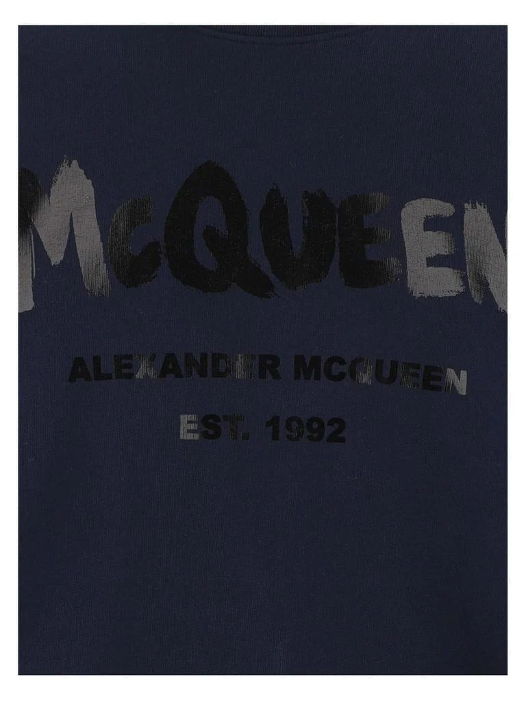 商品Alexander McQueen|Alexander McQueen Logo Printed Drop-Shoulder Sweatshirt,价格¥2407,第3张图片详细描述