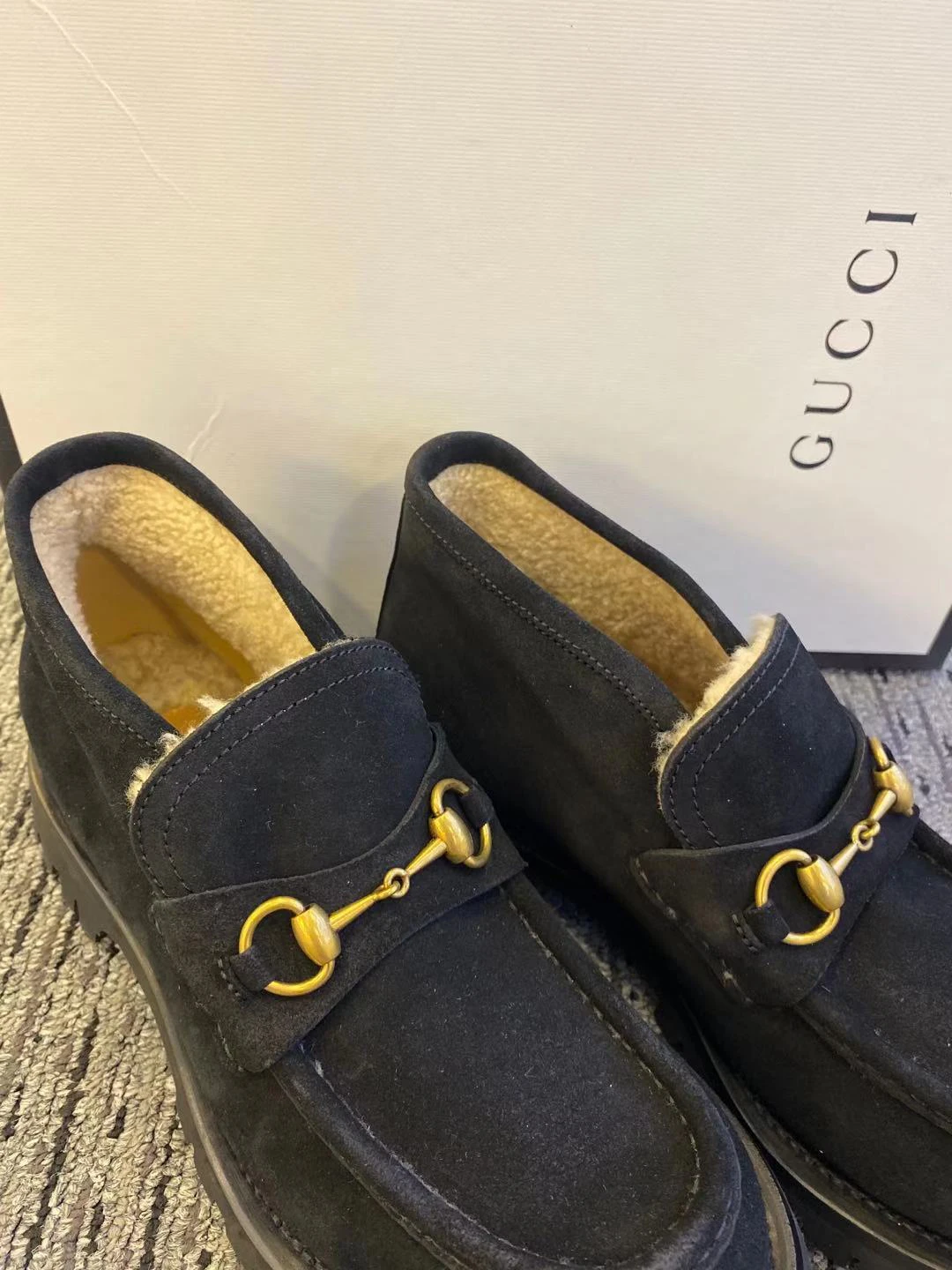 商品Gucci|Gucci 女士休闲鞋 575126CMA901077 蓝色,价格¥3520,第6张图片详细描述
