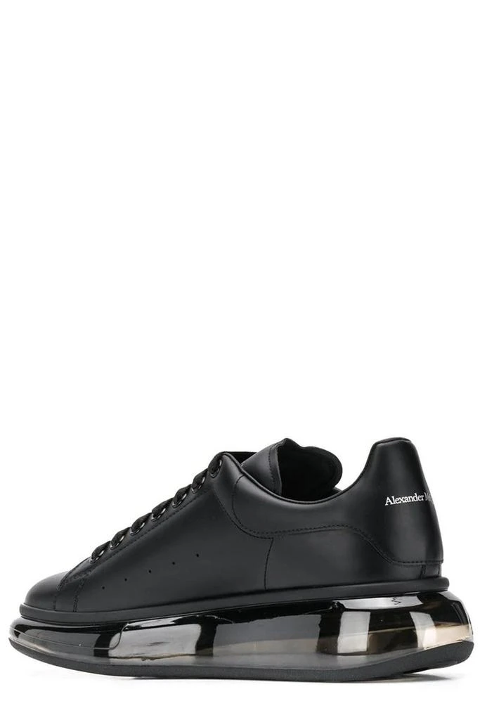 商品Alexander McQueen|Alexander McQueen Oversized Low-Top Sneakers,价格¥4127,第3张图片详细描述