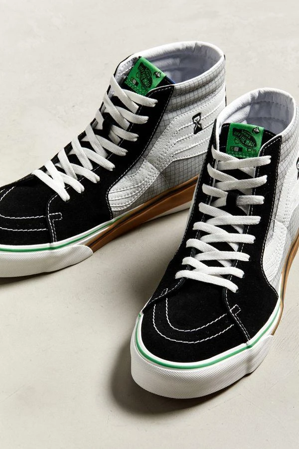 商品Vans|Vans Sk8-Hi 休闲鞋,价格¥230,第2张图片详细描述