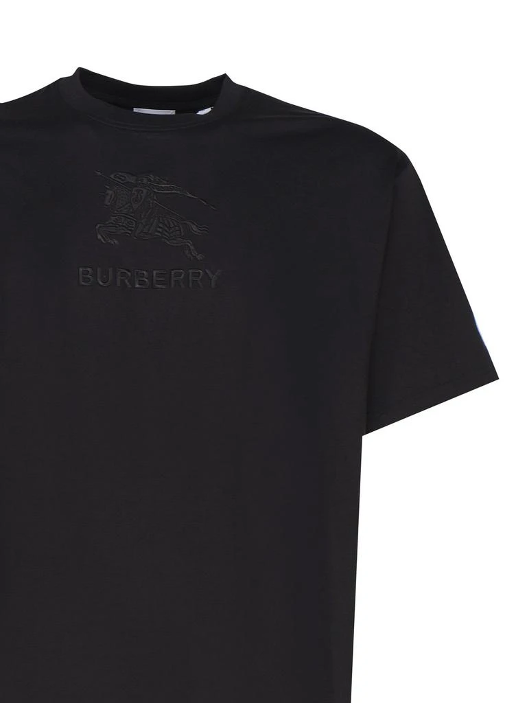商品Burberry|Burberry Logo Embroidered Crewneck T-Shirt,价格¥2786,第3张图片详细描述