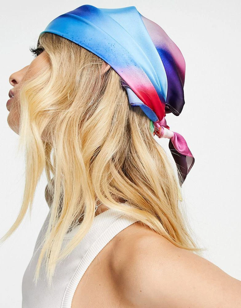 商品Topshop|Topshop satin headscarf in multi,价格¥77,第2张图片详细描述