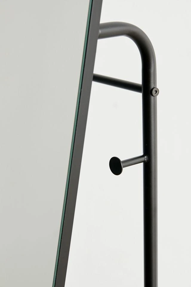 商品Urban Outfitters|Marshall Storage Floor Mirror,价格¥1342,第5张图片详细描述