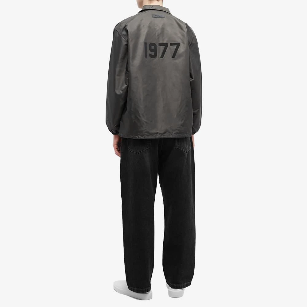 商品Essentials|Fear of God ESSENTIALS 1977 Nylon Coaches Jacket - Off Black,价格¥929,第4张图片详细描述