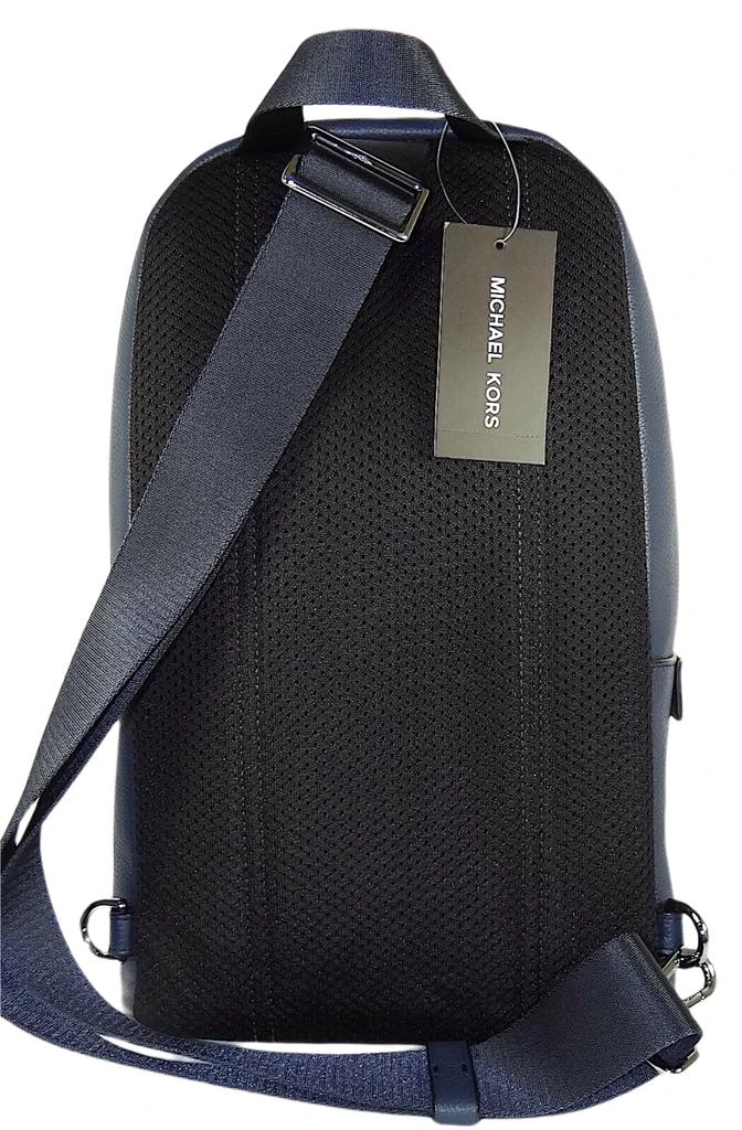商品Michael Kors|Michael Kors Men's Unisex Cooer ebbled Leather Commuter Slingack Backack,价格¥1534,第3张图片详细描述
