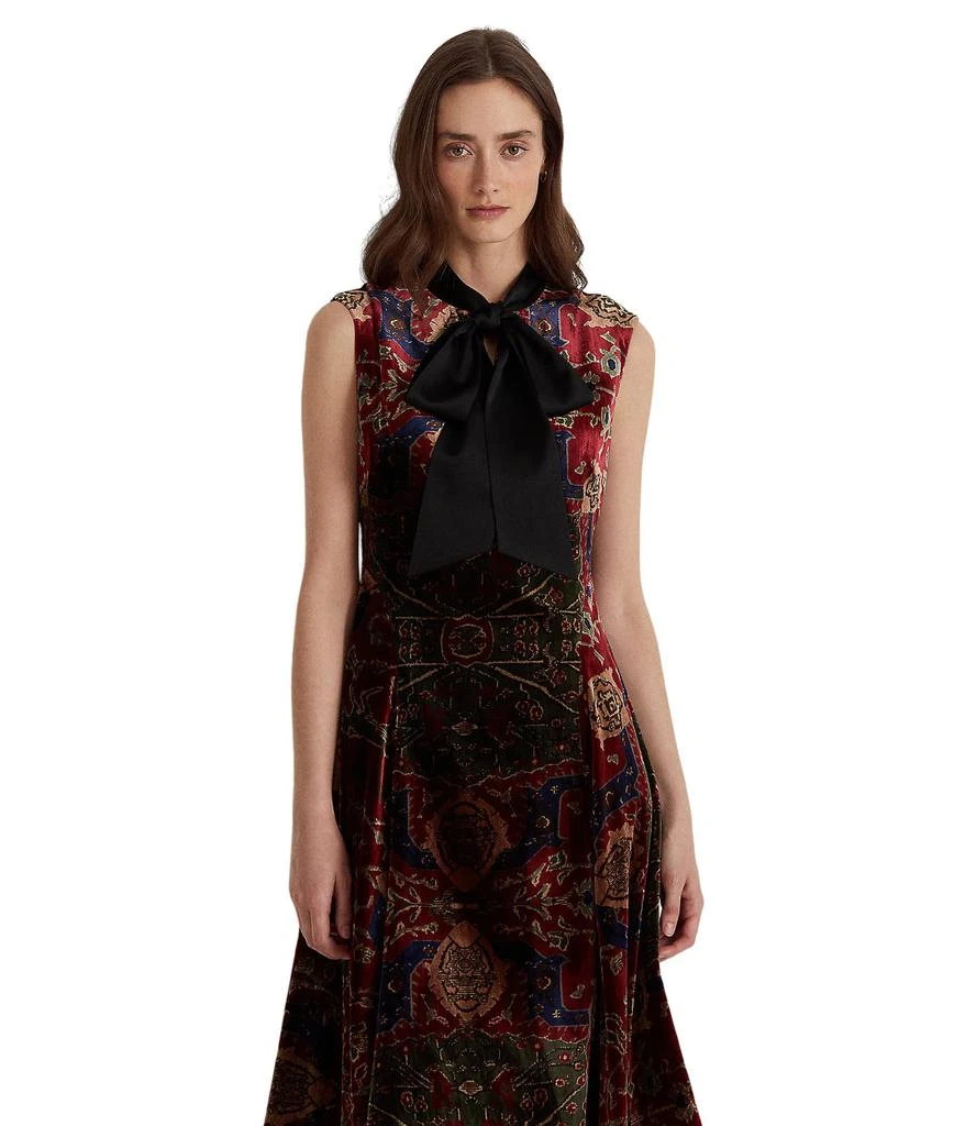 商品Ralph Lauren|Print Tie Neck Velvet Dress,价格¥673,第4张图片详细描述
