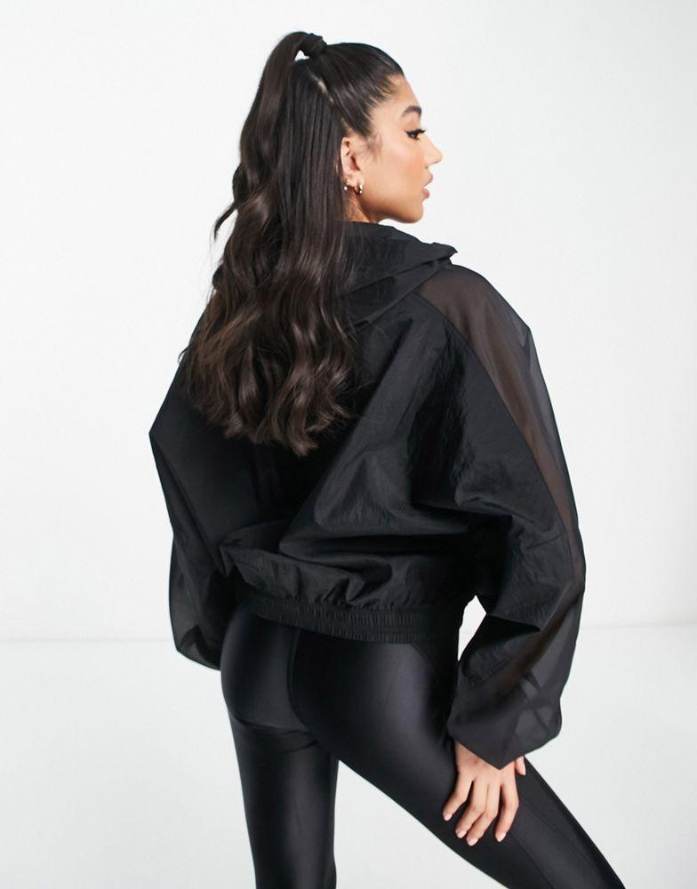 Reebok Training Studio 1/4 zip woven jacket in black商品第2张图片规格展示