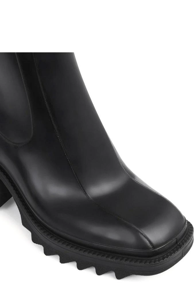 商品Chloé|Chloé Betty Round Toe Rain Boots,价格¥2880,第4张图片详细描述