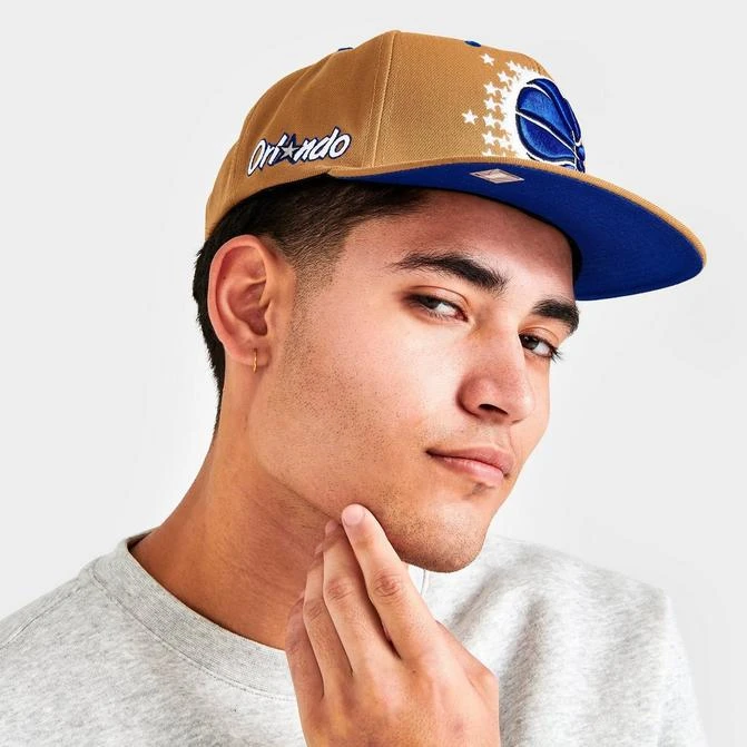 商品Mitchell and Ness|Mitchell & Ness Orlando Magic NBA Wheat Hardwood Classics Snapback Hat,价格¥112,第1张图片