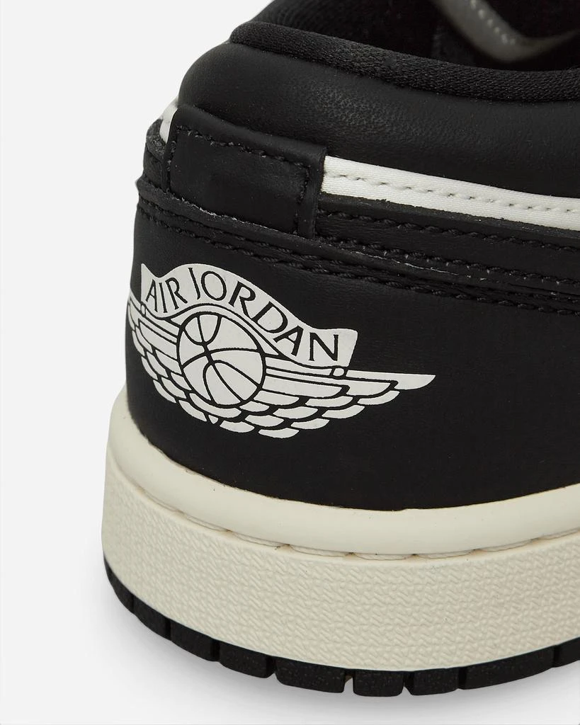 WMNS Air Jordan 1 Low SE Sneakers Sail / Black 商品