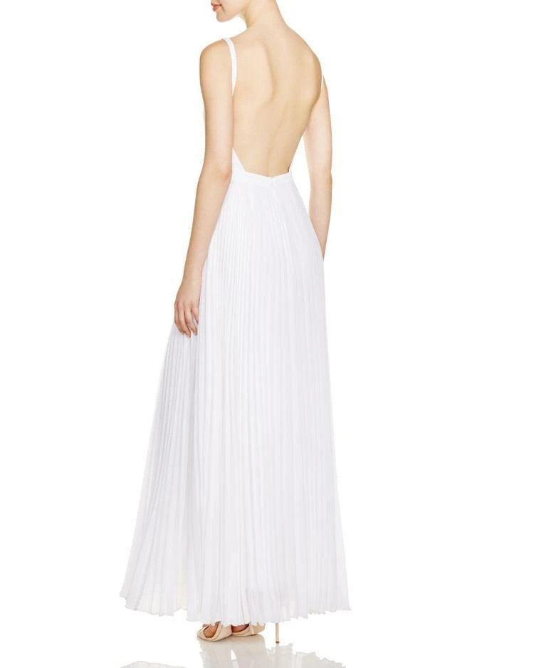 商品Laundry by Shelli Segal|Laundry by Shelli Segal Sleeveless V-Neck Open Back Gown - 100% Exclusive,价格¥2065,第2张图片详细描述