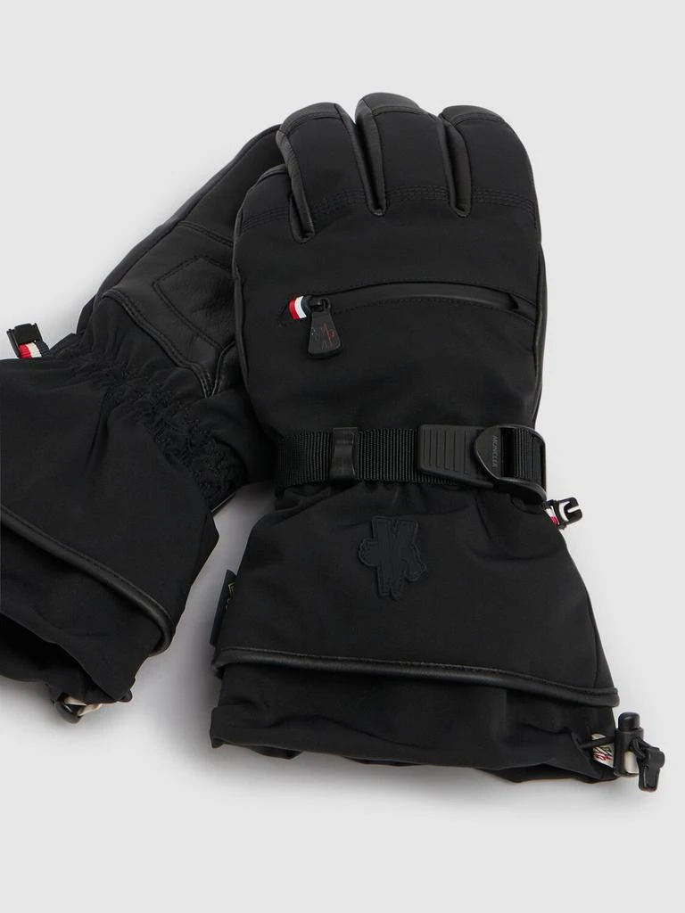 商品Moncler|Logo Padded Tech Ski Gloves,价格¥6229,第1张图片