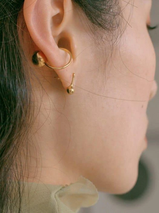 商品MOON LIGHT STONE|Flowers Ear cuff17,价格¥416,第1张图片