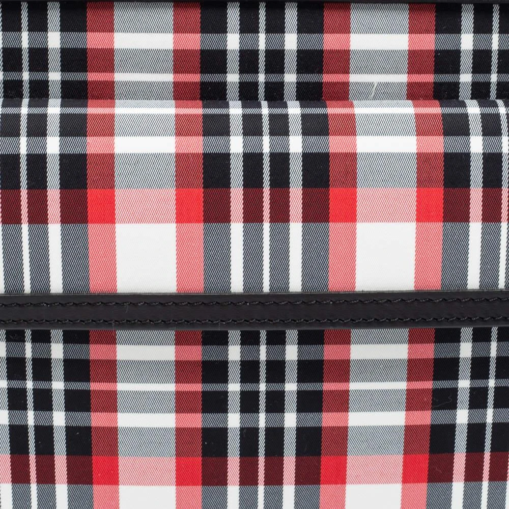 Burberry Black/Red Check Nylon and Leather Mini Pocket Bag 商品