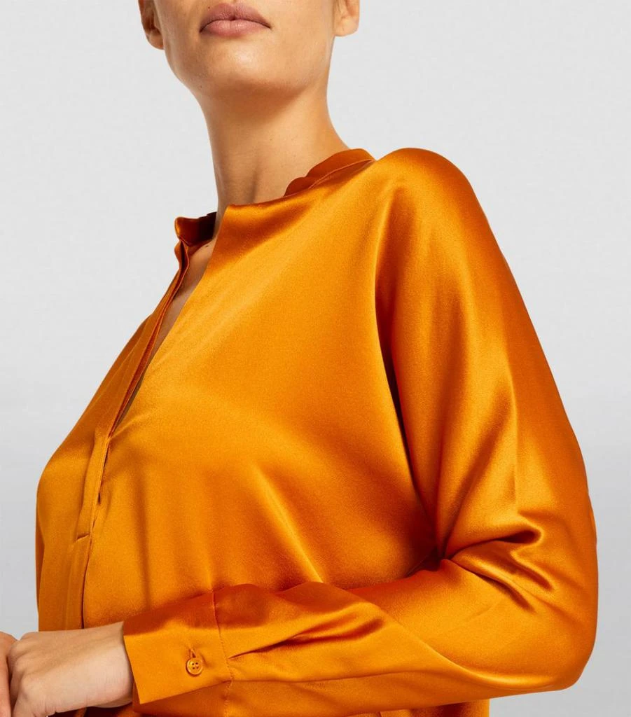 Silk Band Collar Blouse 商品