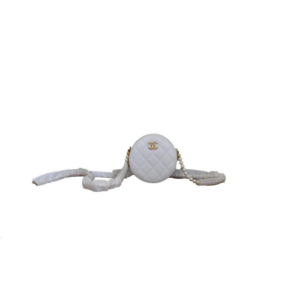 商品Chanel|Chanel Round Clutch with Pearl Chain White,价格¥27125,第1张图片
