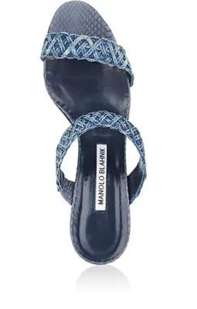 商品Manolo Blahnik|Geras Denim Slide Sandals,价格¥2522,第4张图片详细描述