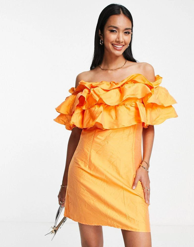 商品VERO MODA|Vero Moda mini dress with off the shoulder exaggerated frill detail in orange,价格¥129,第1张图片