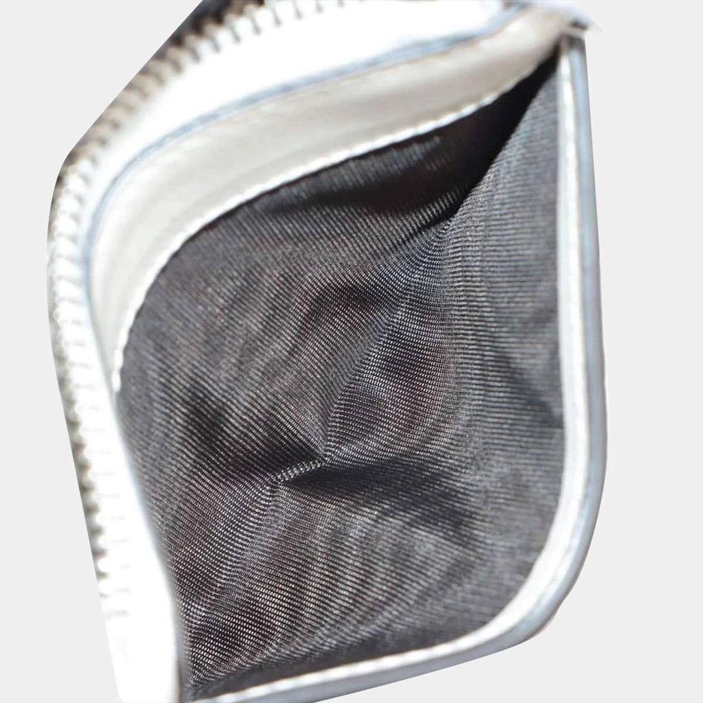 商品[二手商品] Gucci|Gucci GG embossed 657571 Leather Coin purse White,价格¥3650,第3张图片详细描述
