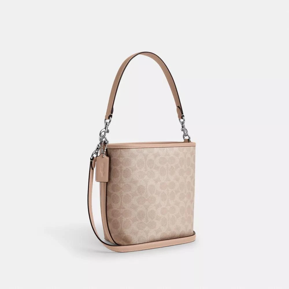 商品Coach|City Bucket Bag In Signature Canvas,价格¥992,第4张图片详细描述