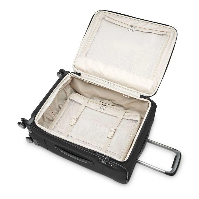 Silhouette 17 Medium Expanable Spinner Suitcase 商品