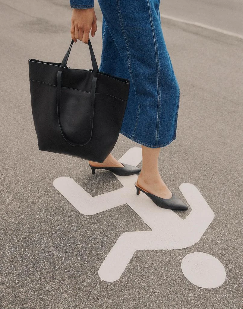 商品Madewell|The Essential Tote in Leather,价格¥1174,第3张图片详细描述