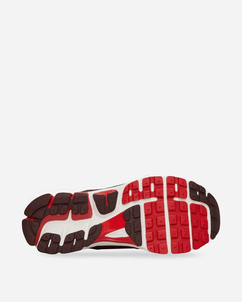 WMNS Zoom Vomero 5 Sneakers Mystic Red / Platinum 商品