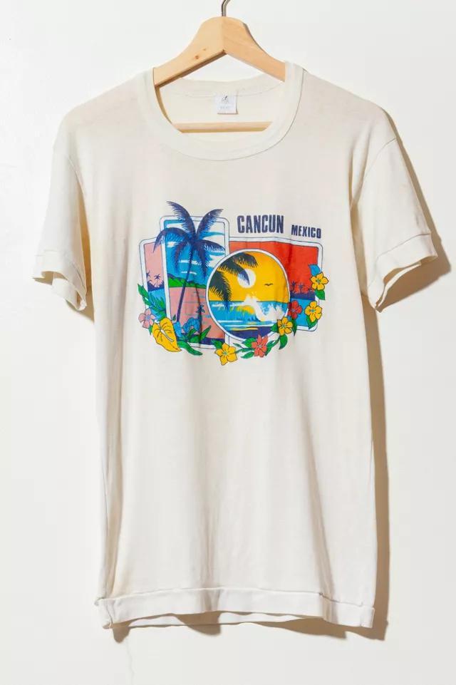 商品Urban Outfitters|Vintage 1970s Cancun Mexico Paradise Flower T-Shirt,价格¥632,第3张图片详细描述