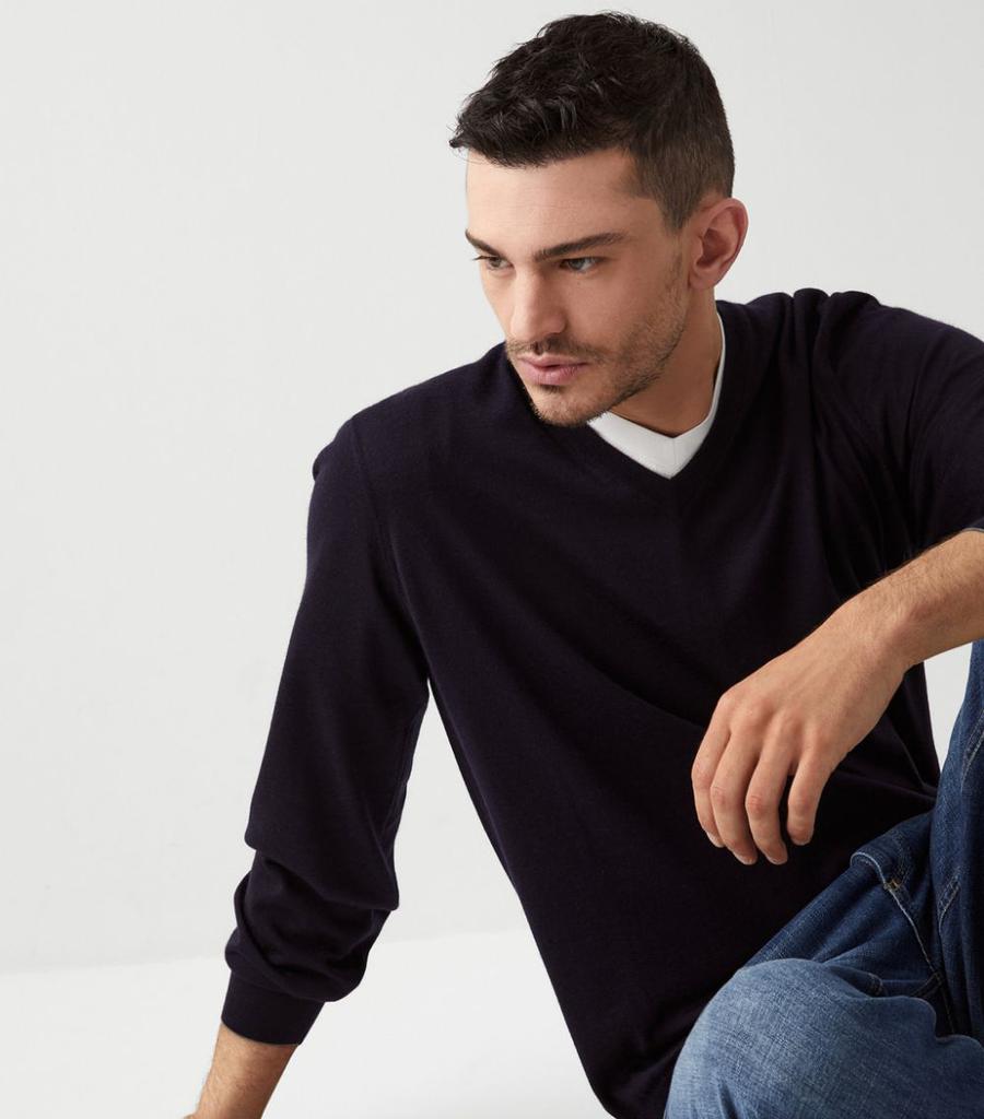 Cashmere-Silk V-Neck Sweater商品第5张图片规格展示