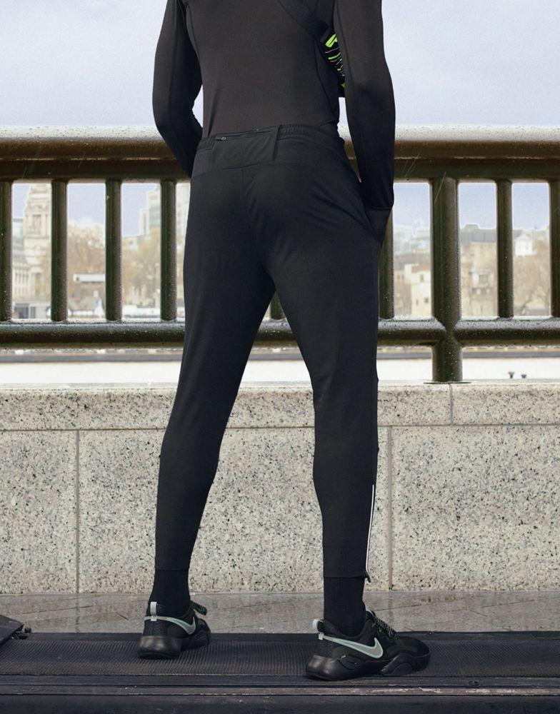 商品ASOS|ASOS 4505 woven skinny tapered running joggers with reflective zip detail,价格¥281,第4张图片详细描述