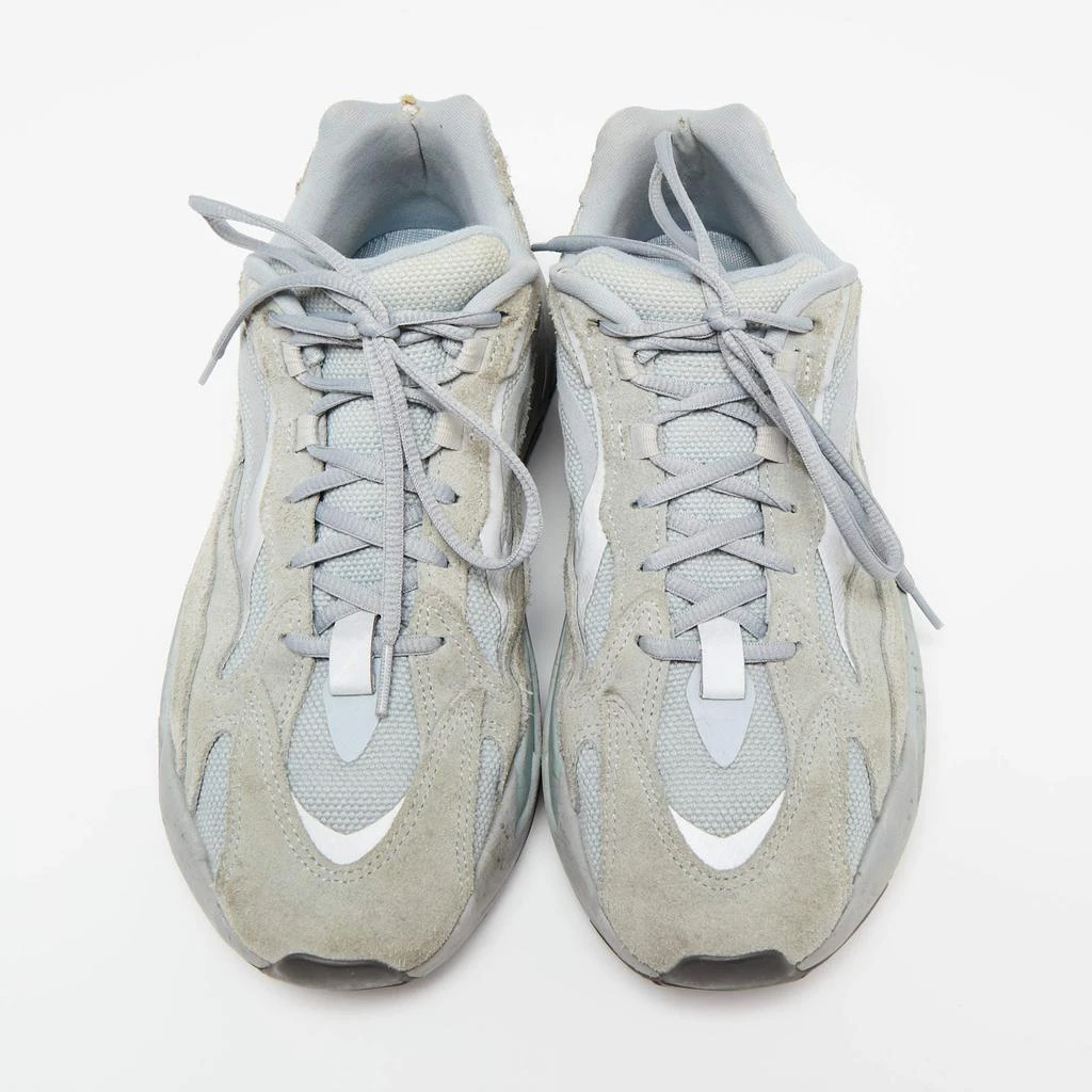 商品[二手商品] YEEZY|Yeezy x Adidas Grey/Blue Suede and Mesh Boost 700 V2 Inertia Sneakers Size 45 1/3,价格¥1083,第3张图片详细描述
