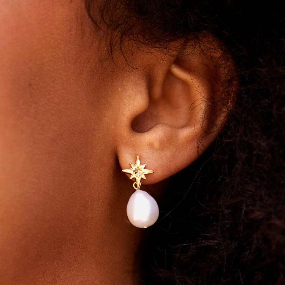 商品ESTELLA BARTLETT|Estella Bartlett Star Gold-Plated Faux Pearl Earrings,价格¥129,第2张图片详细描述