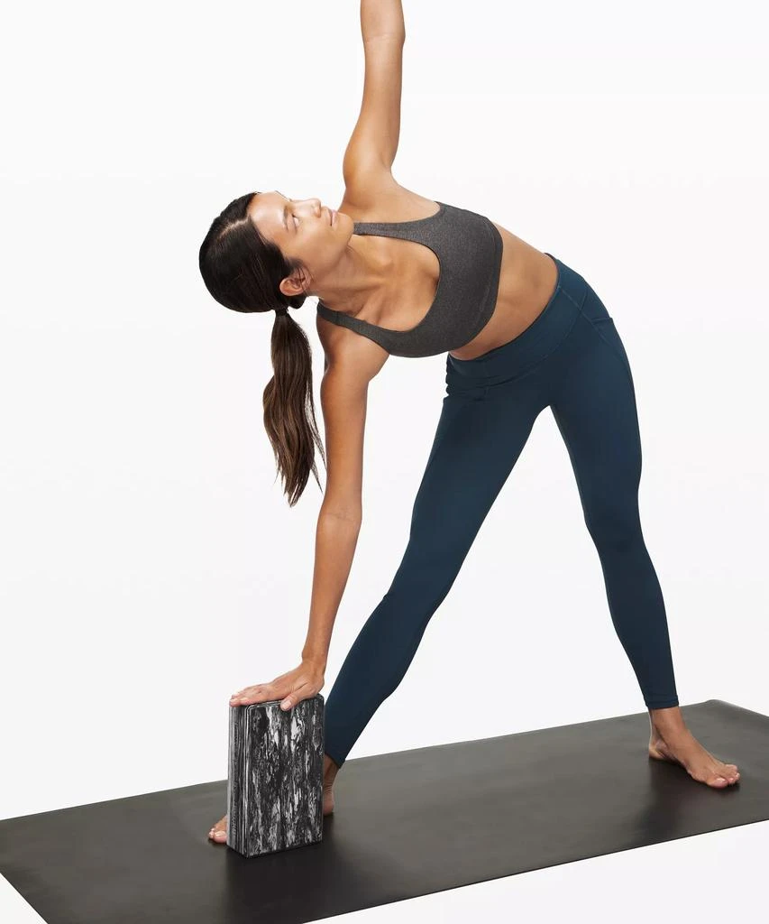 商品Lululemon|Lift and Lengthen Yoga Block,价格¥182,第2张图片详细描述