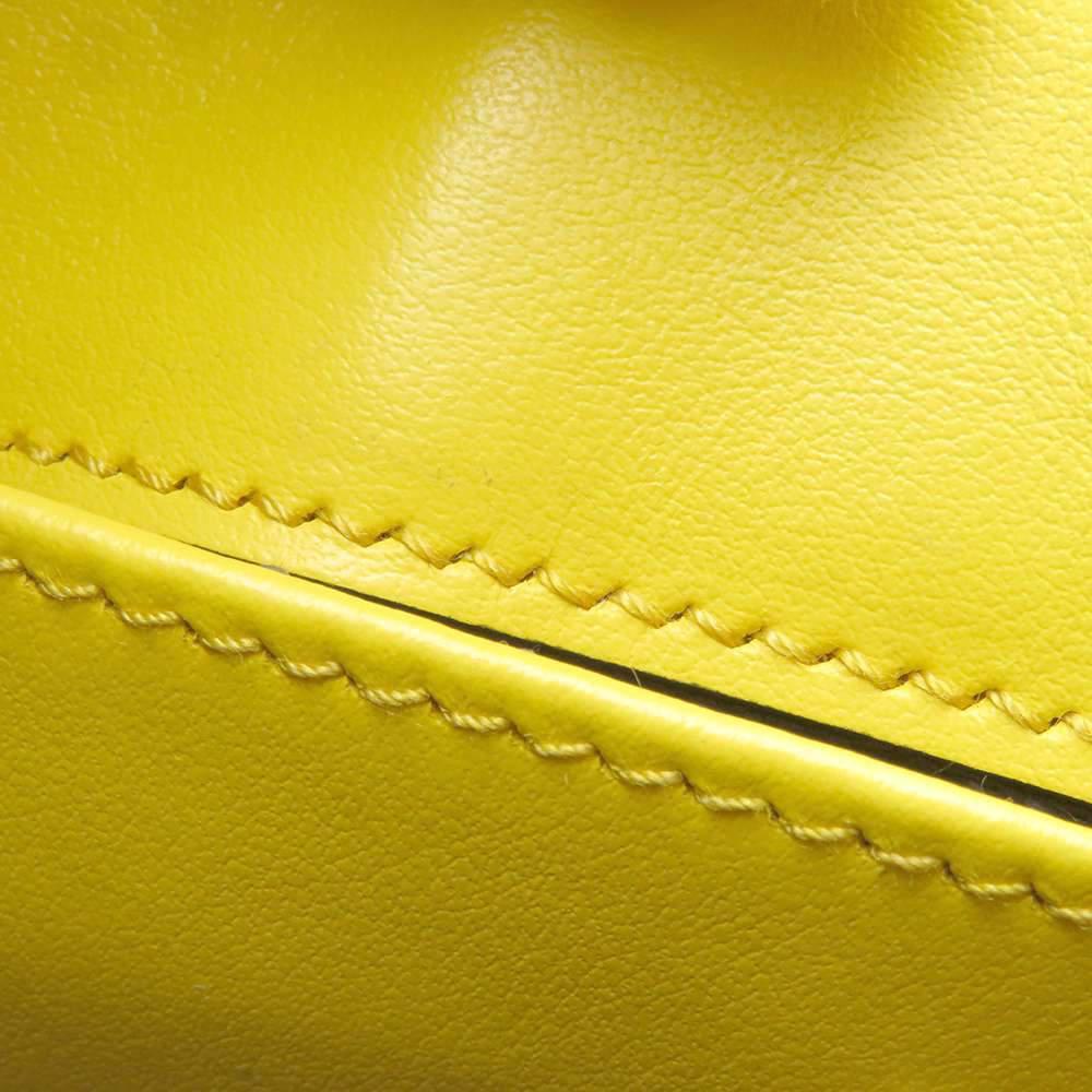 Prada Yellow Leather Cleo Shoulder Bag商品第8张图片规格展示