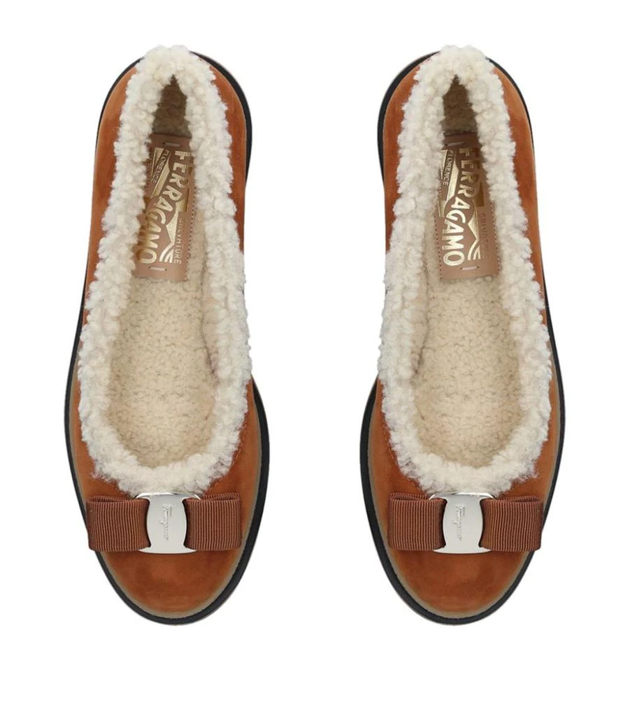 商品Salvatore Ferragamo|Shearling-Lined Varina Flats,价格¥5429,第4张图片详细描述
