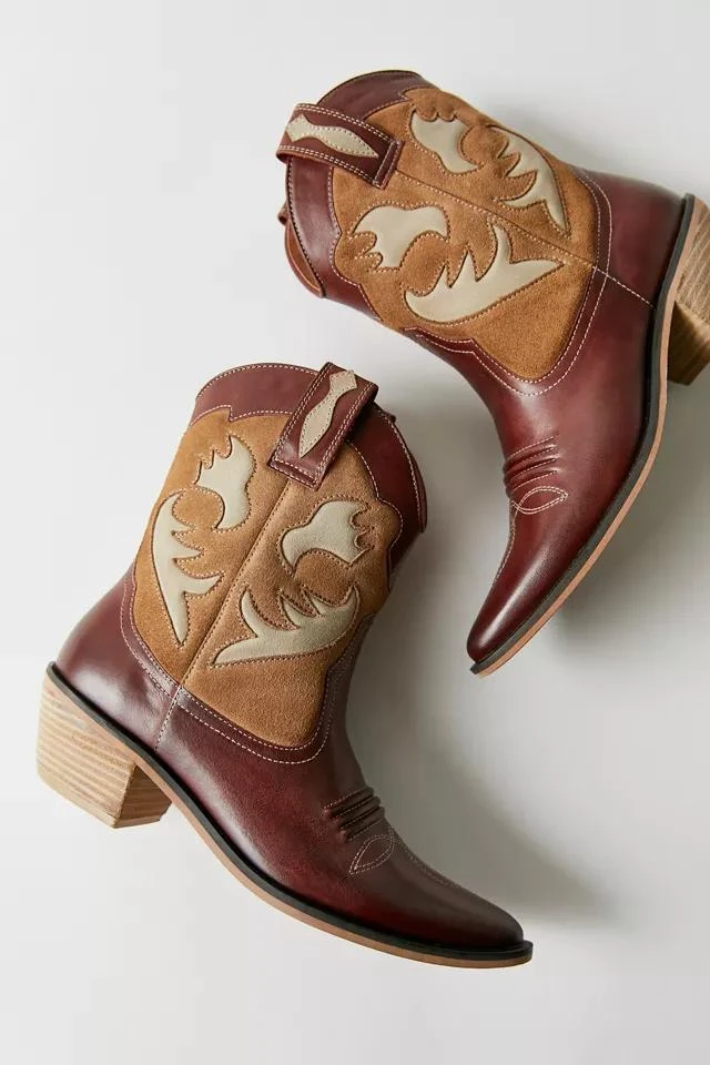 商品Urban Outfitters|UO Lynn Mixed Cowboy Boot,价格¥492,第2张图片详细描述