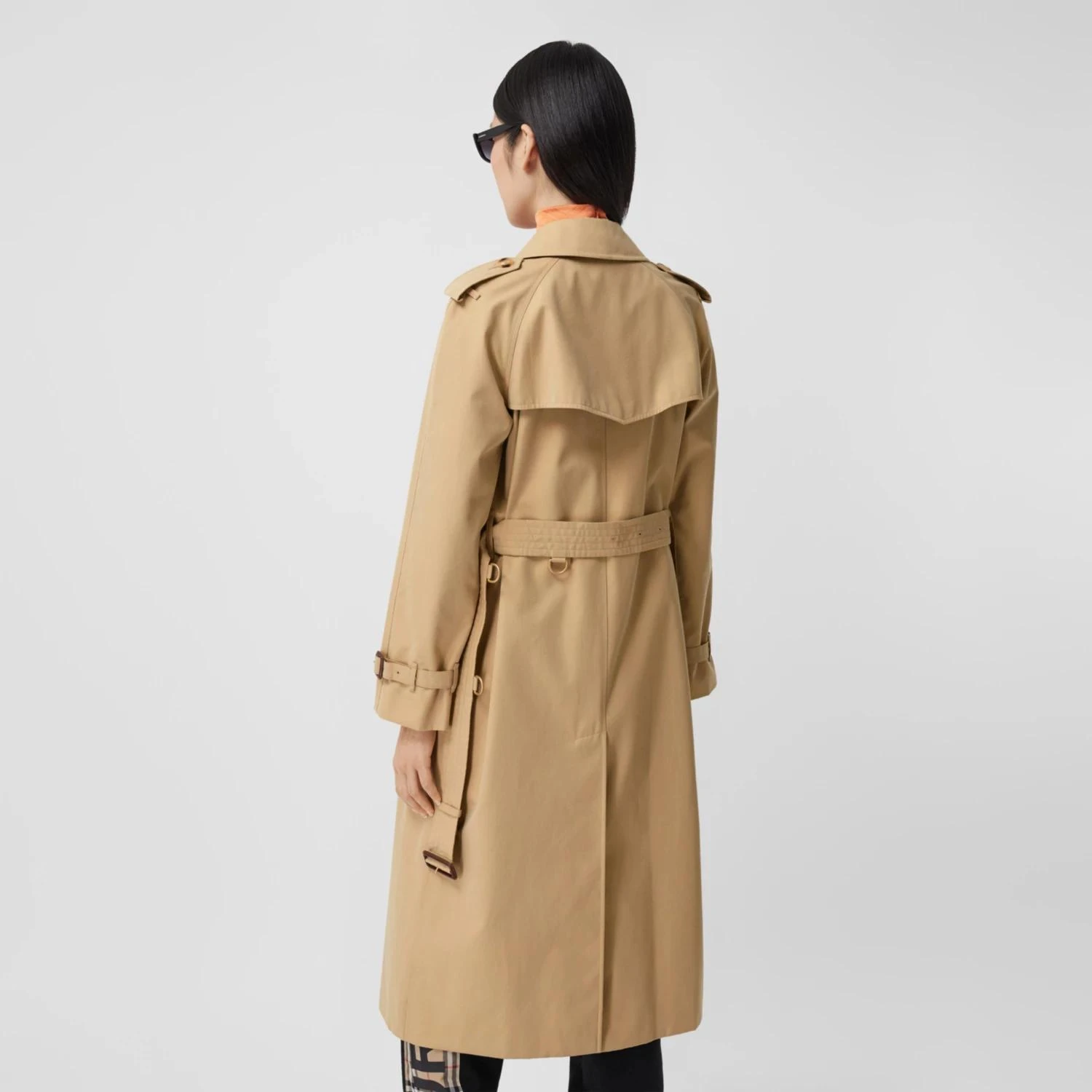 包邮包税【预售7天发货】 BURBERRY 24春夏 女士 风衣 滑铁卢版型 – 长款 Heritage Trench 风衣 80457851 商品