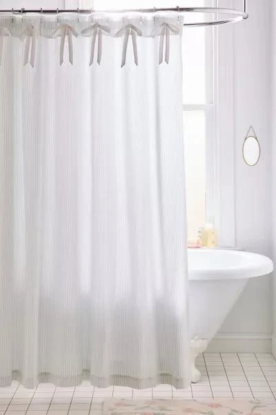 商品Urban Outfitters|Yarn Dye Striped Bow Shower Curtain,价格¥382,第1张图片
