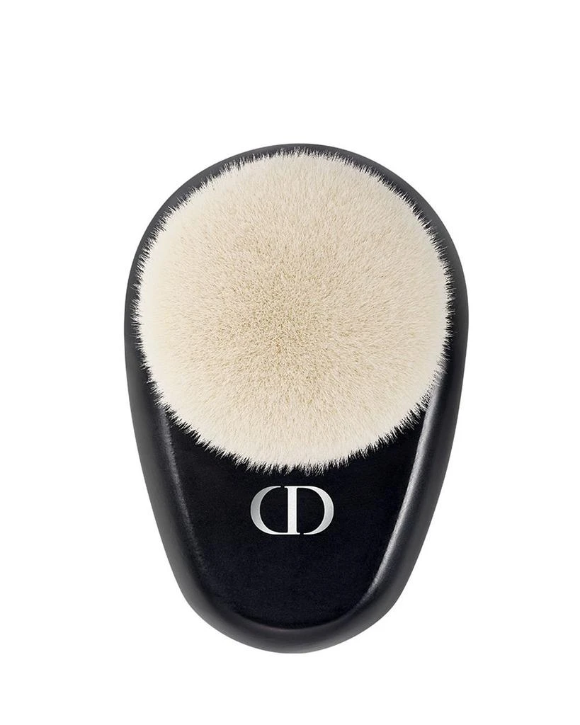 商品Dior|Buffing Brush,价格¥368,第1张图片详细描述