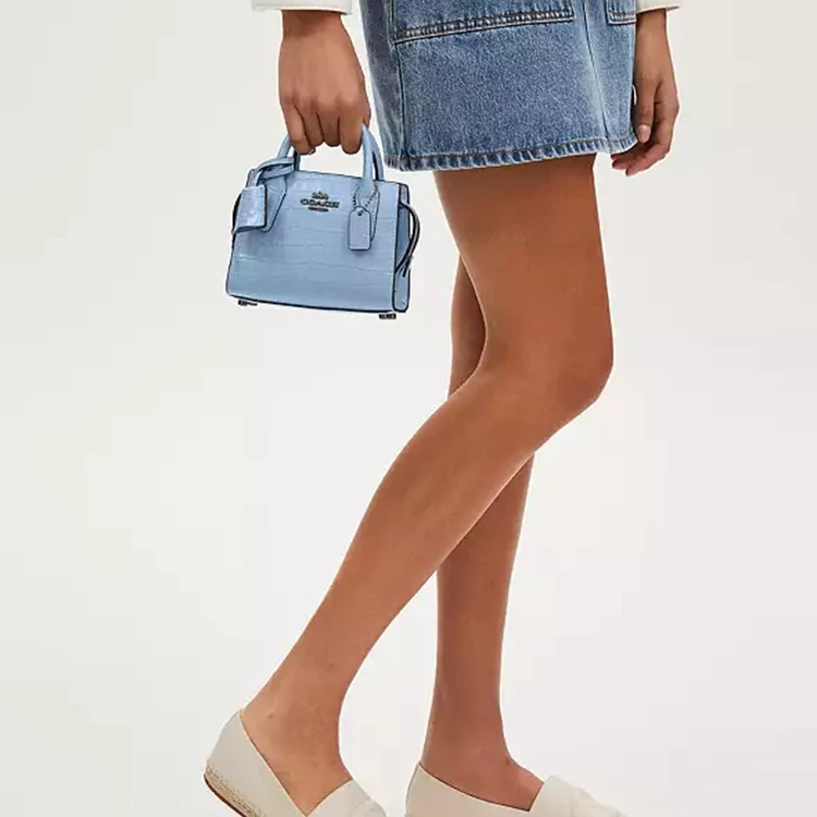 商品[国内直发] Coach|蔻驰 Carryall Andrea 15 徽标Logo内部多功能口袋 鳄鱼压纹皮革 单肩斜挎手提包 迷你 女款 蓝色,价格¥1843,第8张图片详细描述